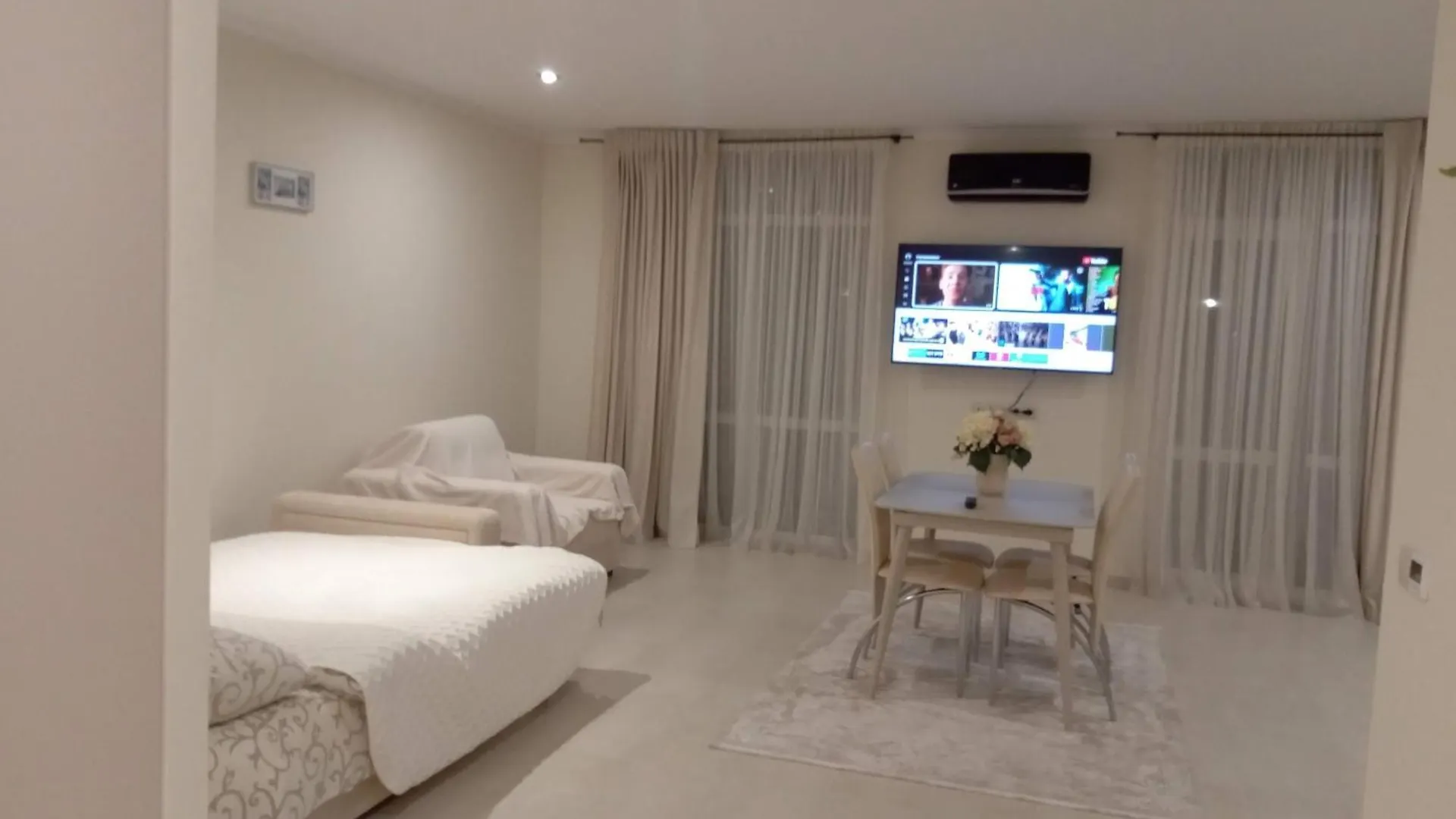 New Point By Avalon Apartment Lviv
