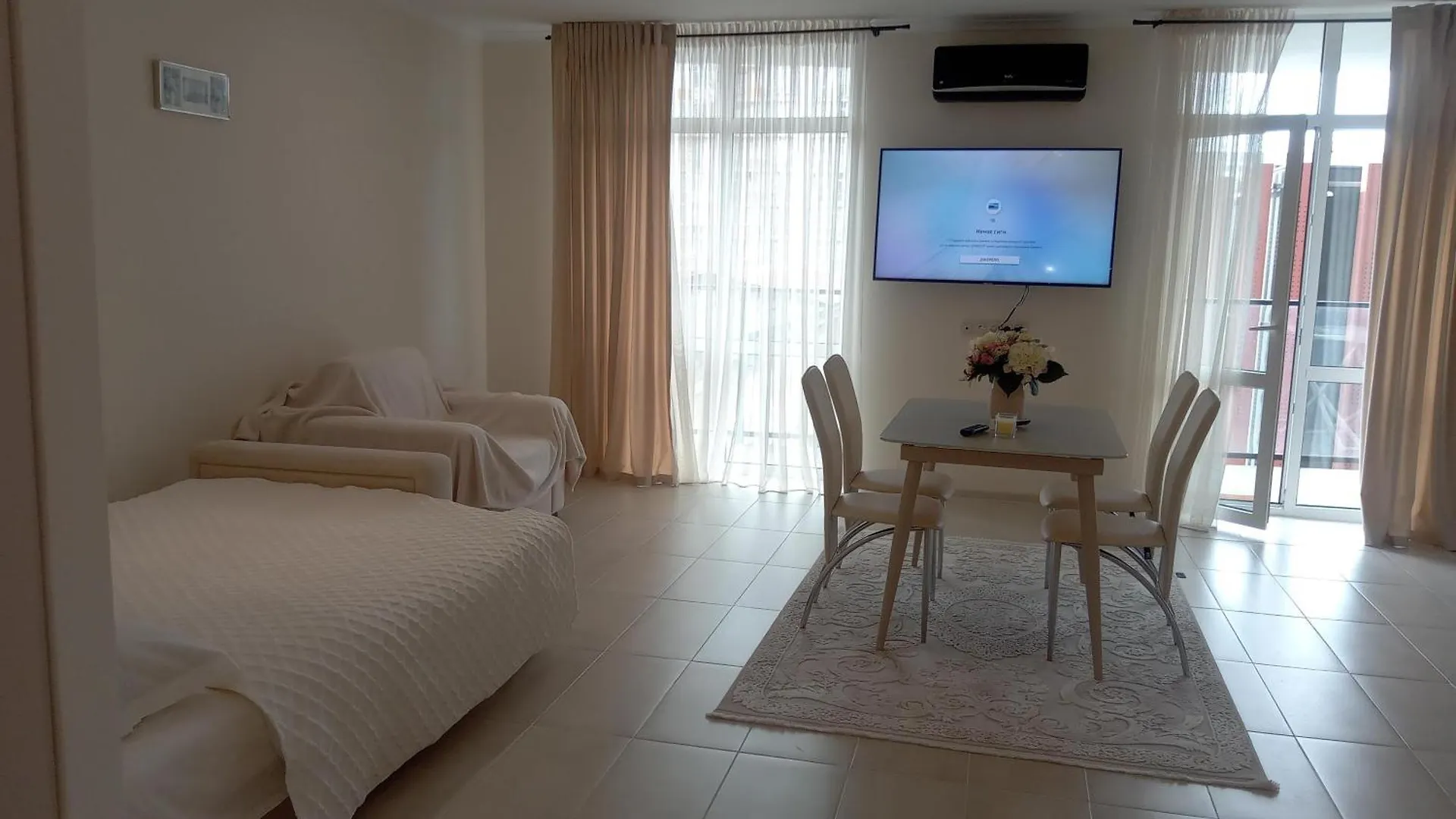 New Point By Avalon Apartment Lviv