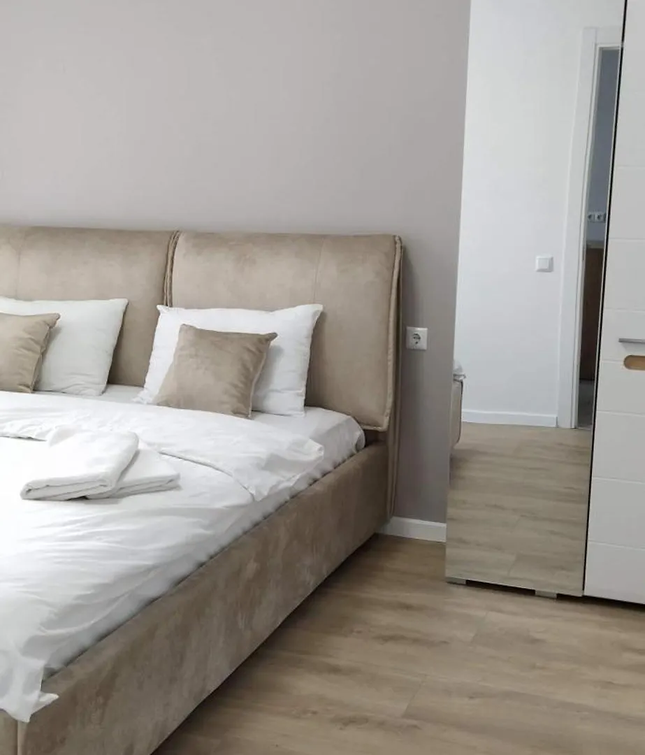 New Point By Avalon Apartment Lviv
