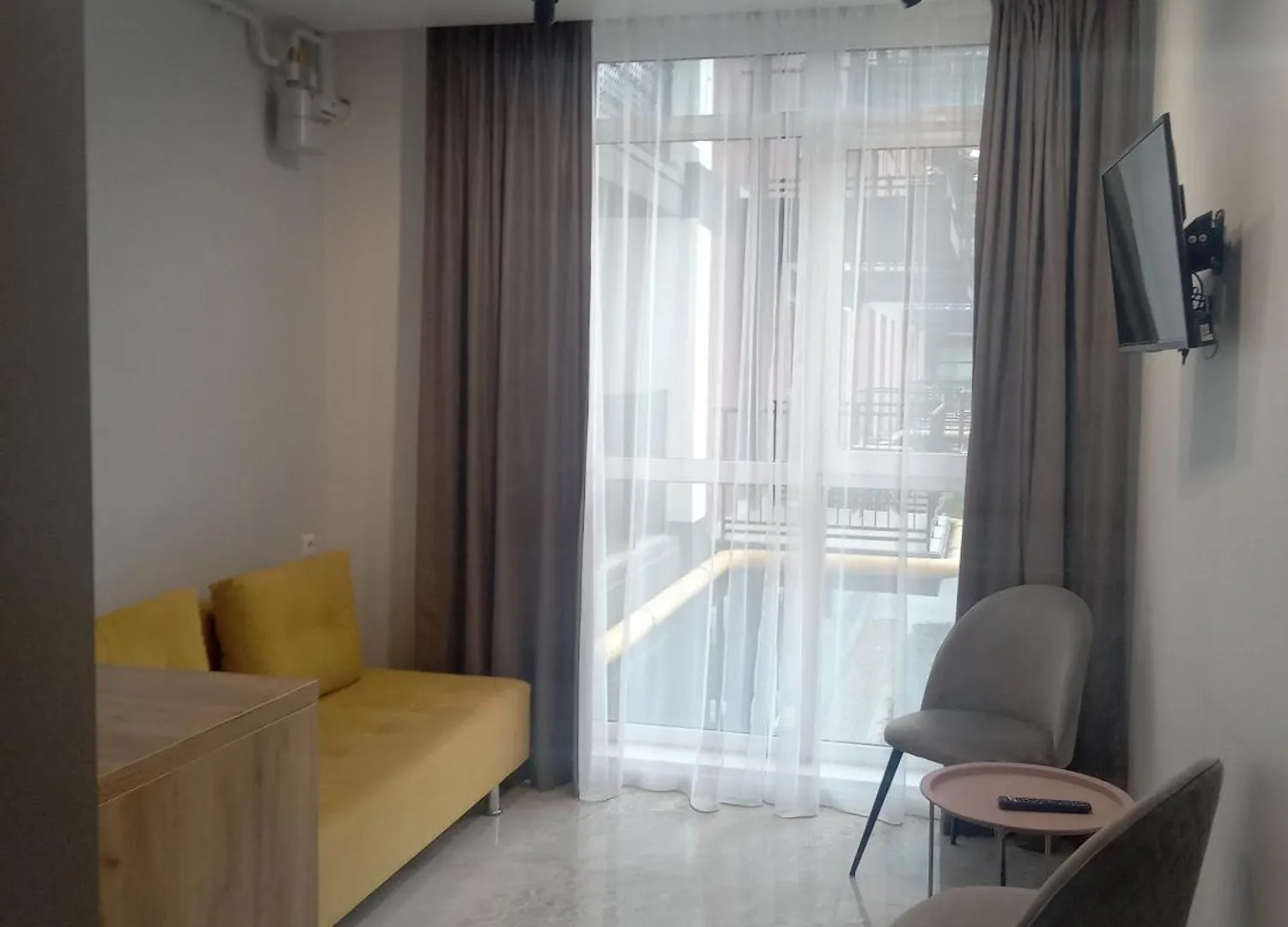 New Point By Avalon Apartment Lviv